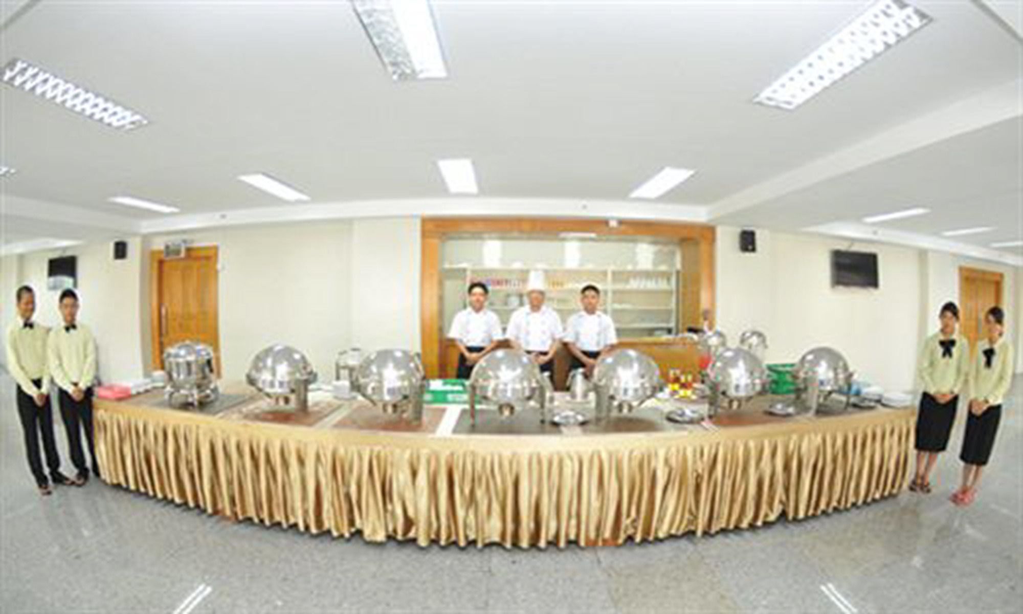 Shwe Phyu Hotel Mandalay Exterior foto